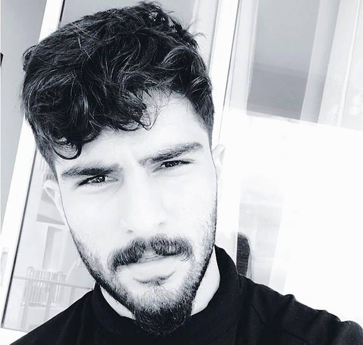 آریا ایرانمنش